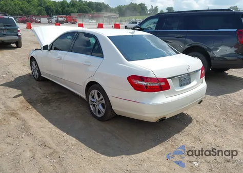 2011 Mercedes-Benz E 350 4Matic from USA, damaged, VIN WDDHF8HB0BA371393